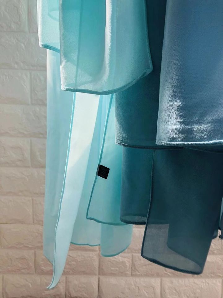 D78BCB3F-AFB2-7C32-C494-4385ECFA52CF